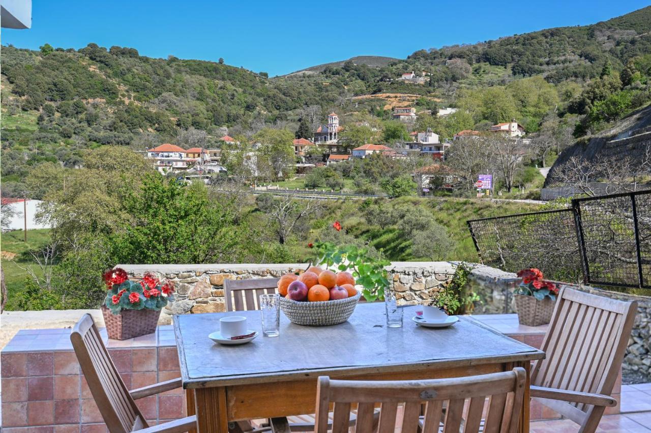 Stone House For Relaxation In Elos Kíssamos Dış mekan fotoğraf